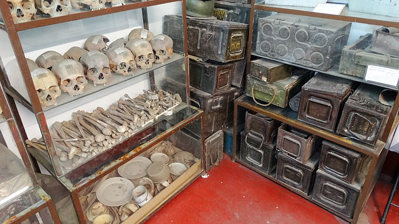 Human remains and war materiel from the 1971 genocide at the Liberation War Museum, Dhaka, Bangladesh. Photo Credit: Adam Jones, Wikipedia Commons