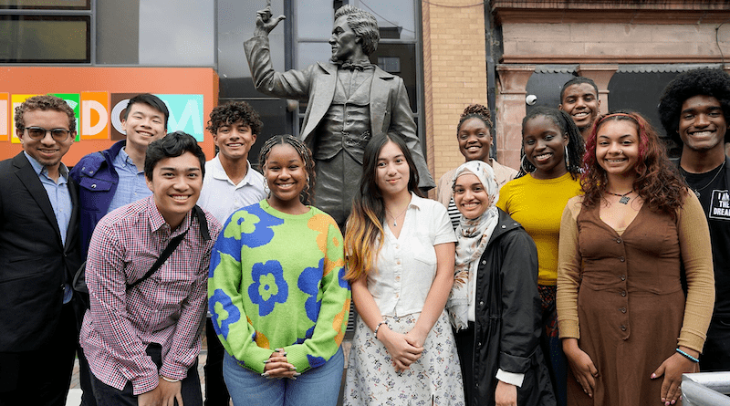 Anti-Slavery Campaigner Frederick Douglass’ Statue Unveiled In Belfast ...