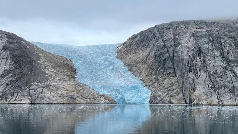 Microscopic Defects In Ice Shape How Massive Glaciers Flow – Eurasia Review